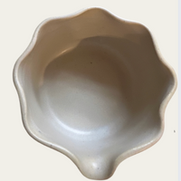 Chawan (Scalloped Matcha Bowl with Spout)